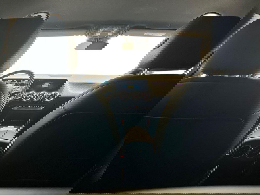 Mercedes-Benz GLA SUV usata a Napoli (18)