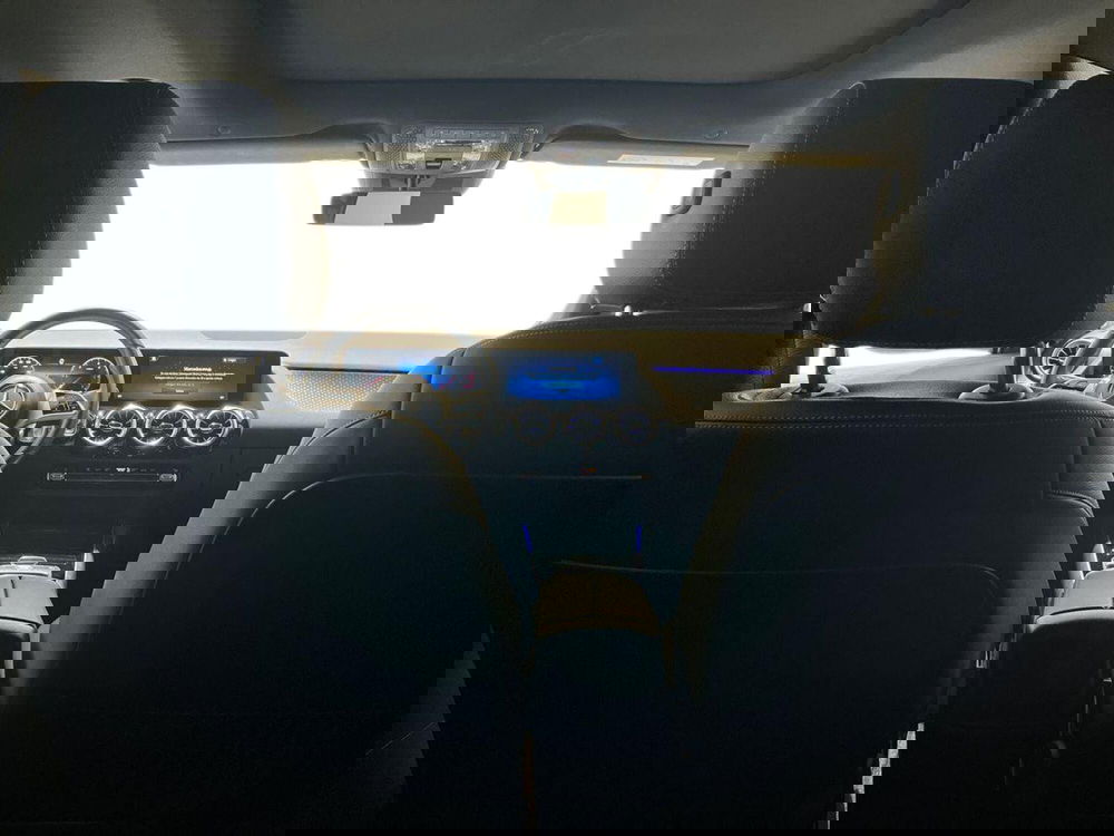 Mercedes-Benz GLA SUV usata a Napoli (18)