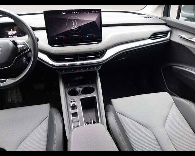 Skoda Enyaq usata a Ravenna (11)
