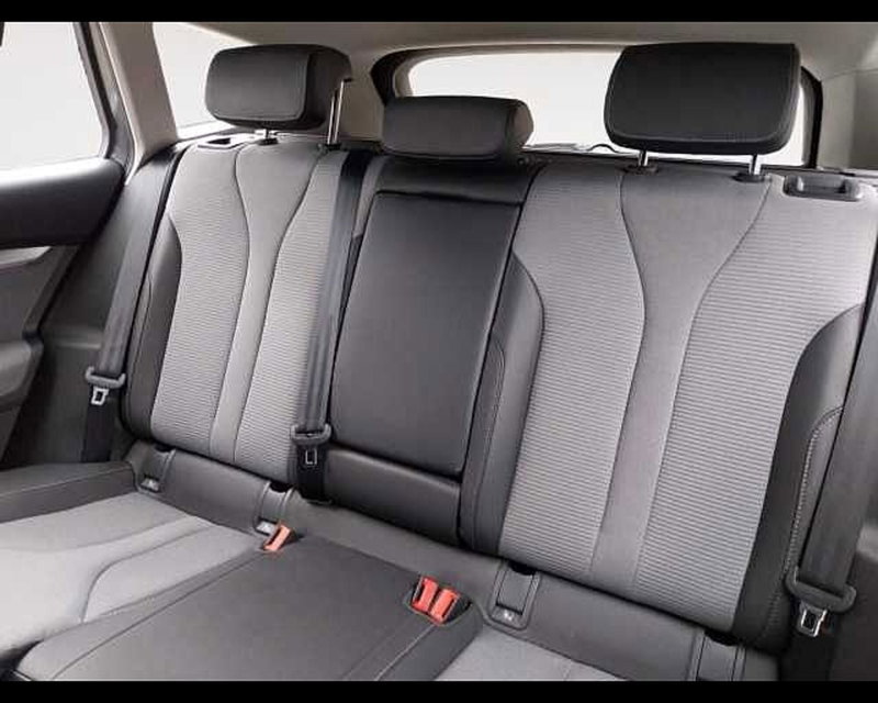 Skoda Enyaq usata a Ravenna (13)