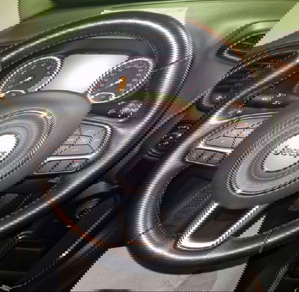 Jeep Renegade usata a Terni (12)