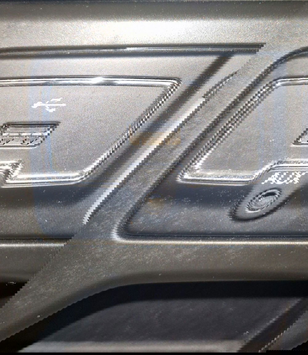 Jeep Renegade usata a Terni (13)