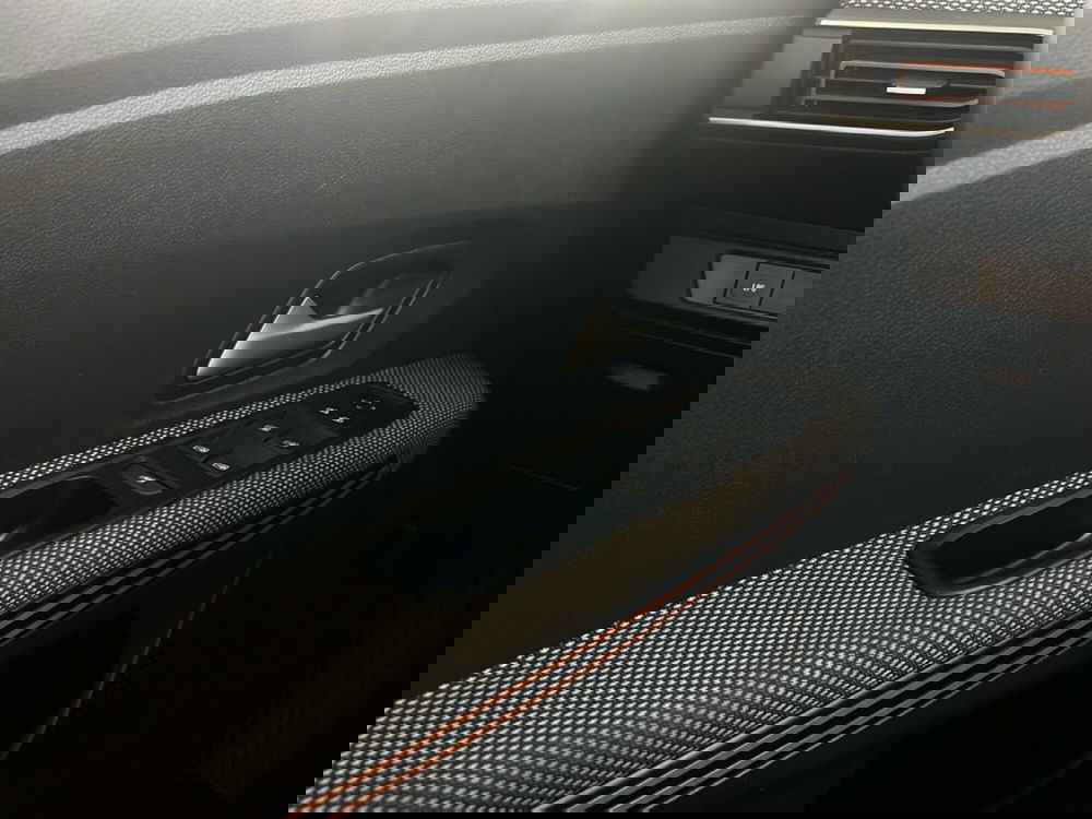 Dacia Sandero usata a Roma (13)