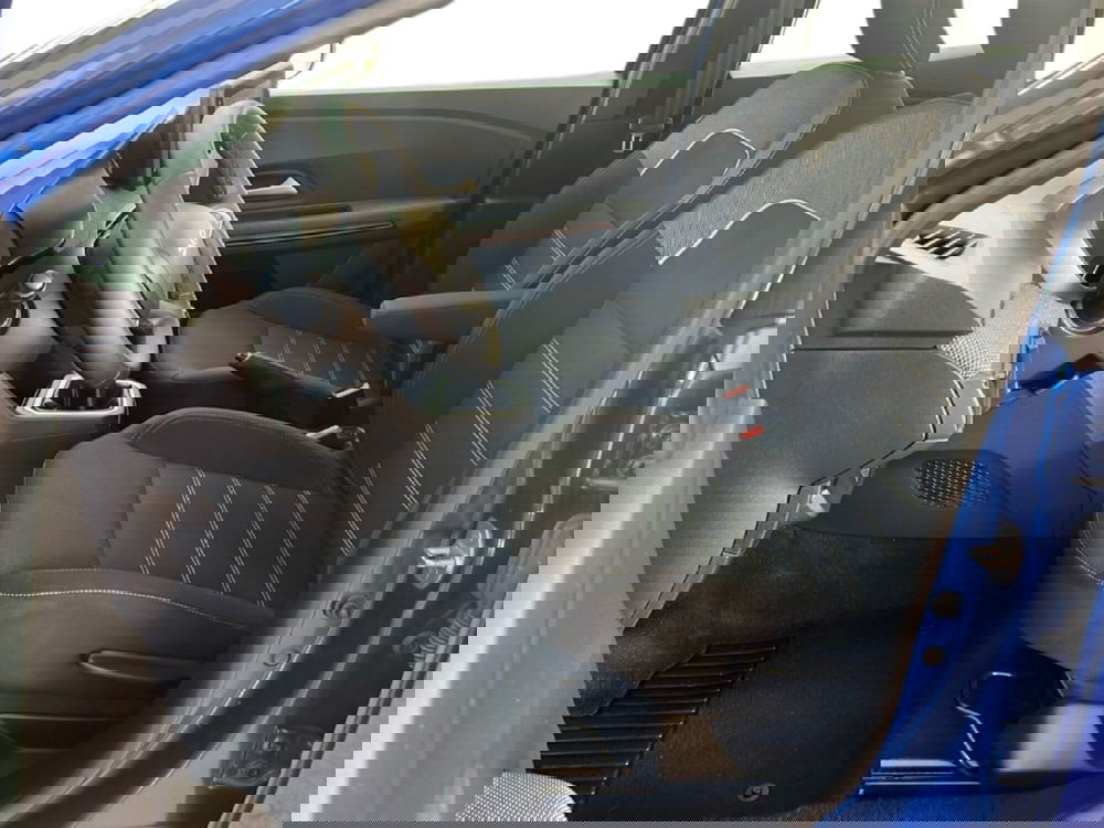 Dacia Sandero usata a Roma (14)