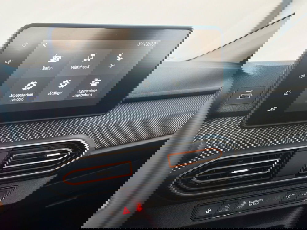 Dacia Sandero usata a Roma (17)