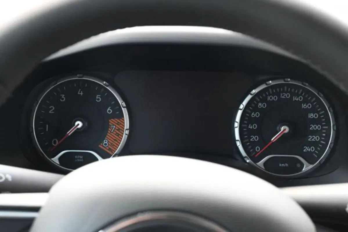 Jeep Renegade nuova a Torino (15)