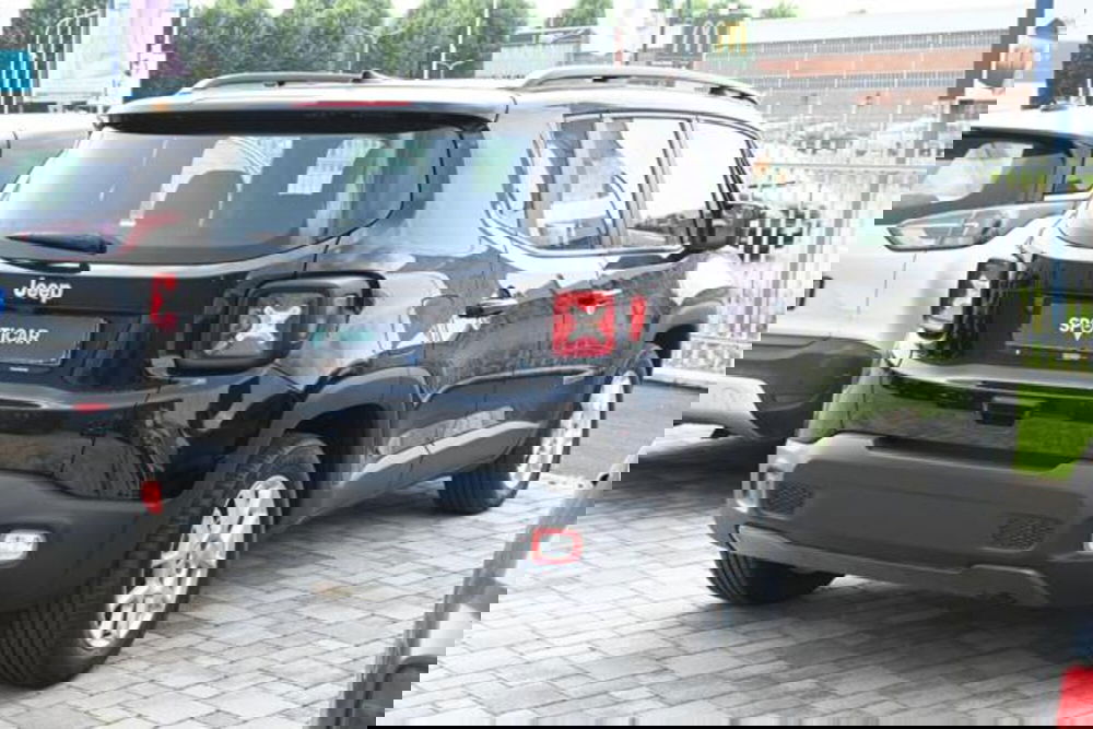 Jeep Renegade nuova a Torino (4)