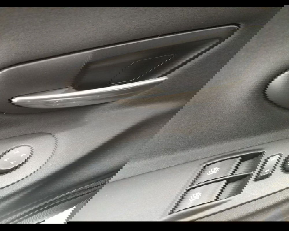 Lancia Ypsilon usata a Alessandria (17)