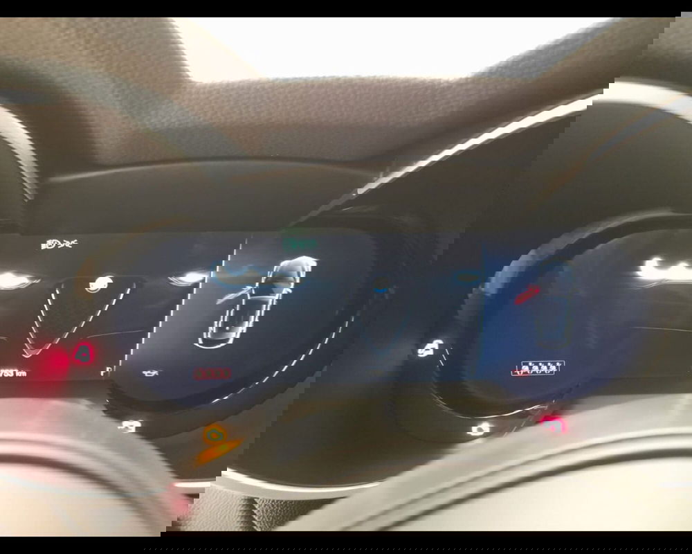 Alfa Romeo Stelvio usata a Alessandria (11)