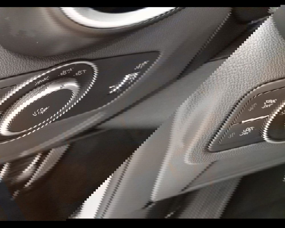 Alfa Romeo Stelvio usata a Alessandria (20)