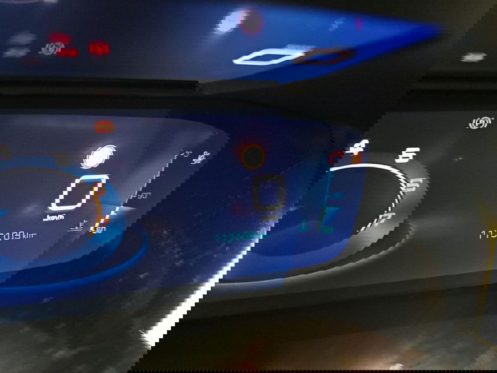 Peugeot 2008 usata a Lecco (17)