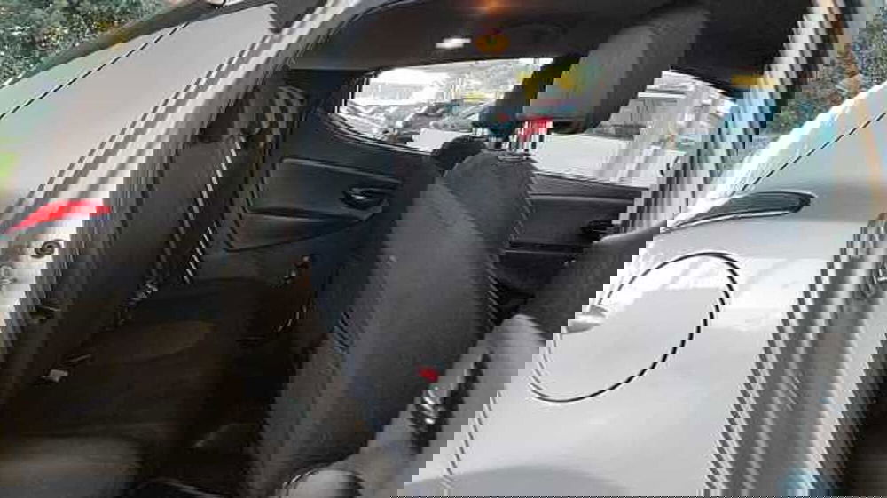 Lancia Ypsilon usata a Firenze (12)