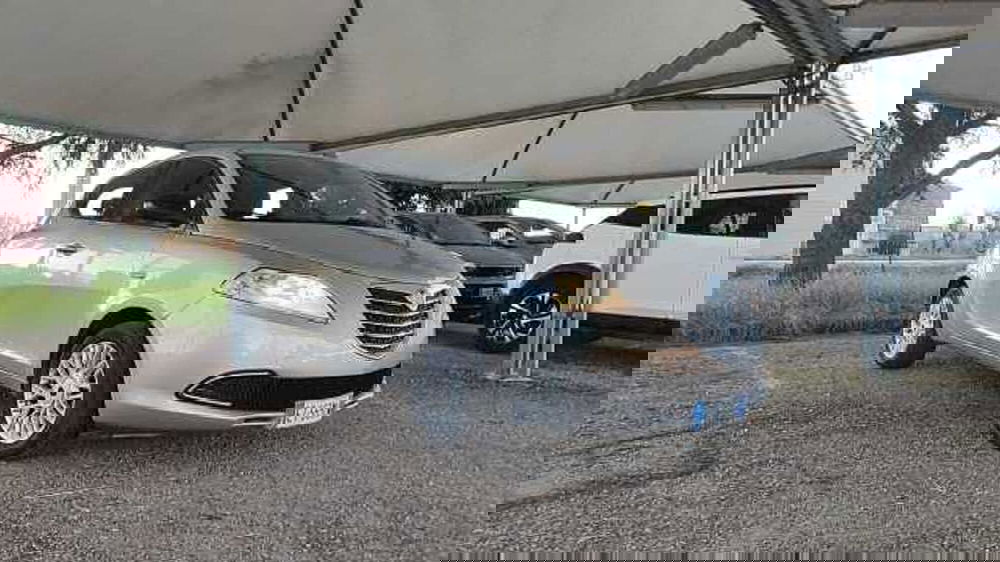 Lancia Ypsilon usata a Firenze (13)