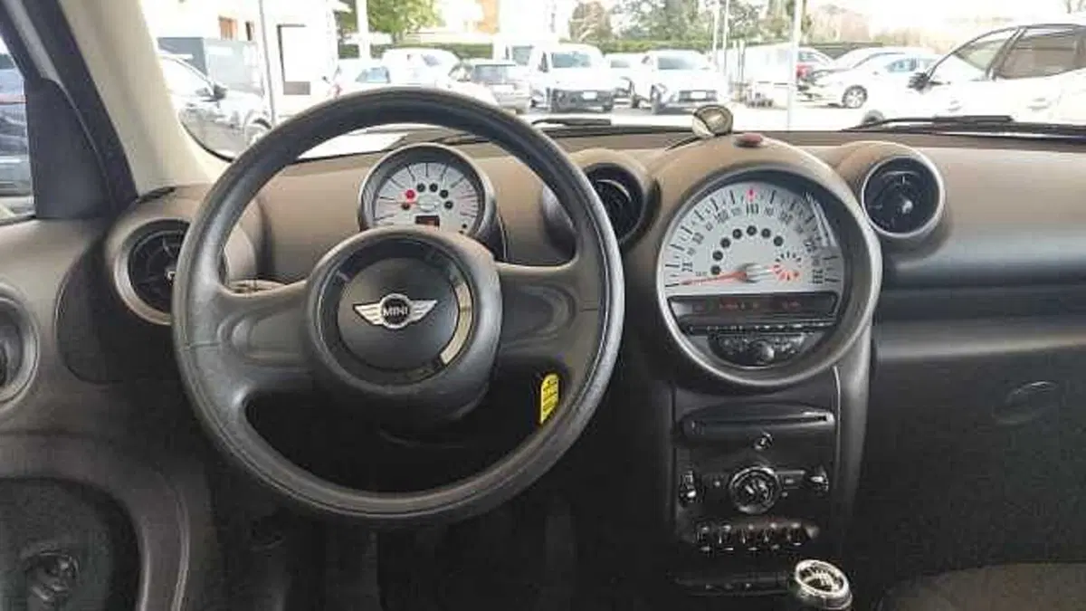 MINI Mini Countryman usata a Firenze (18)