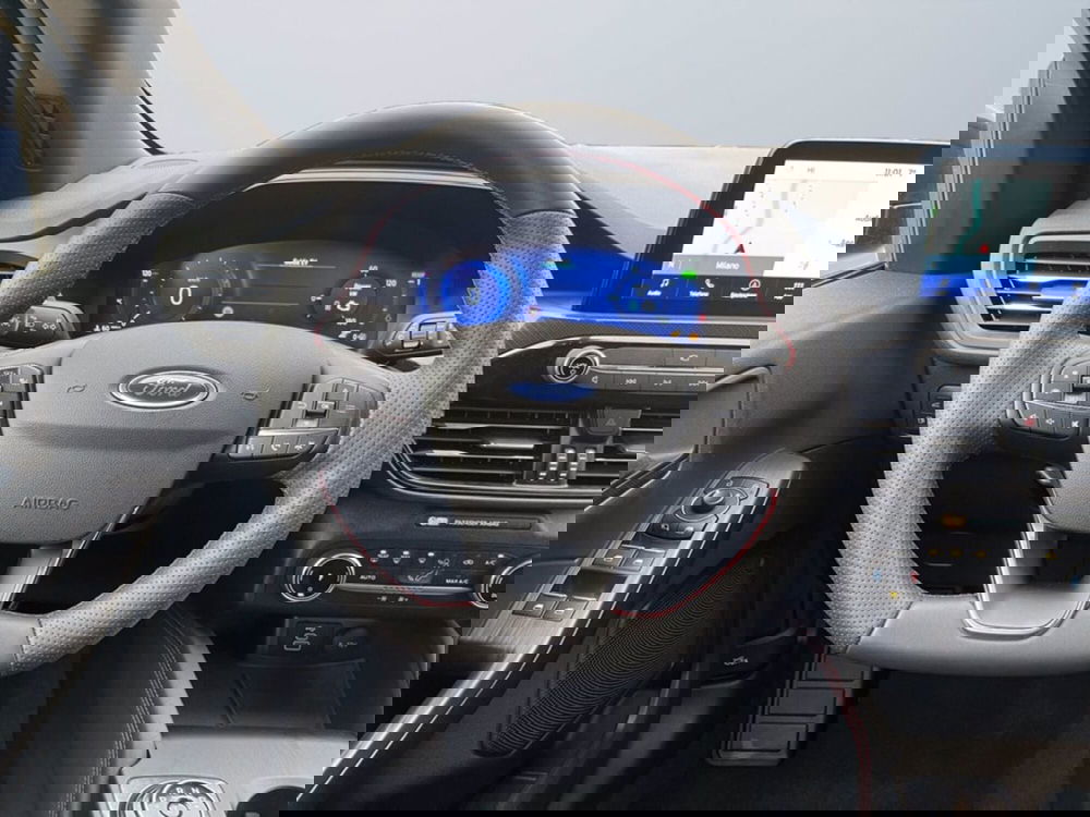 Ford Kuga usata a Milano (12)