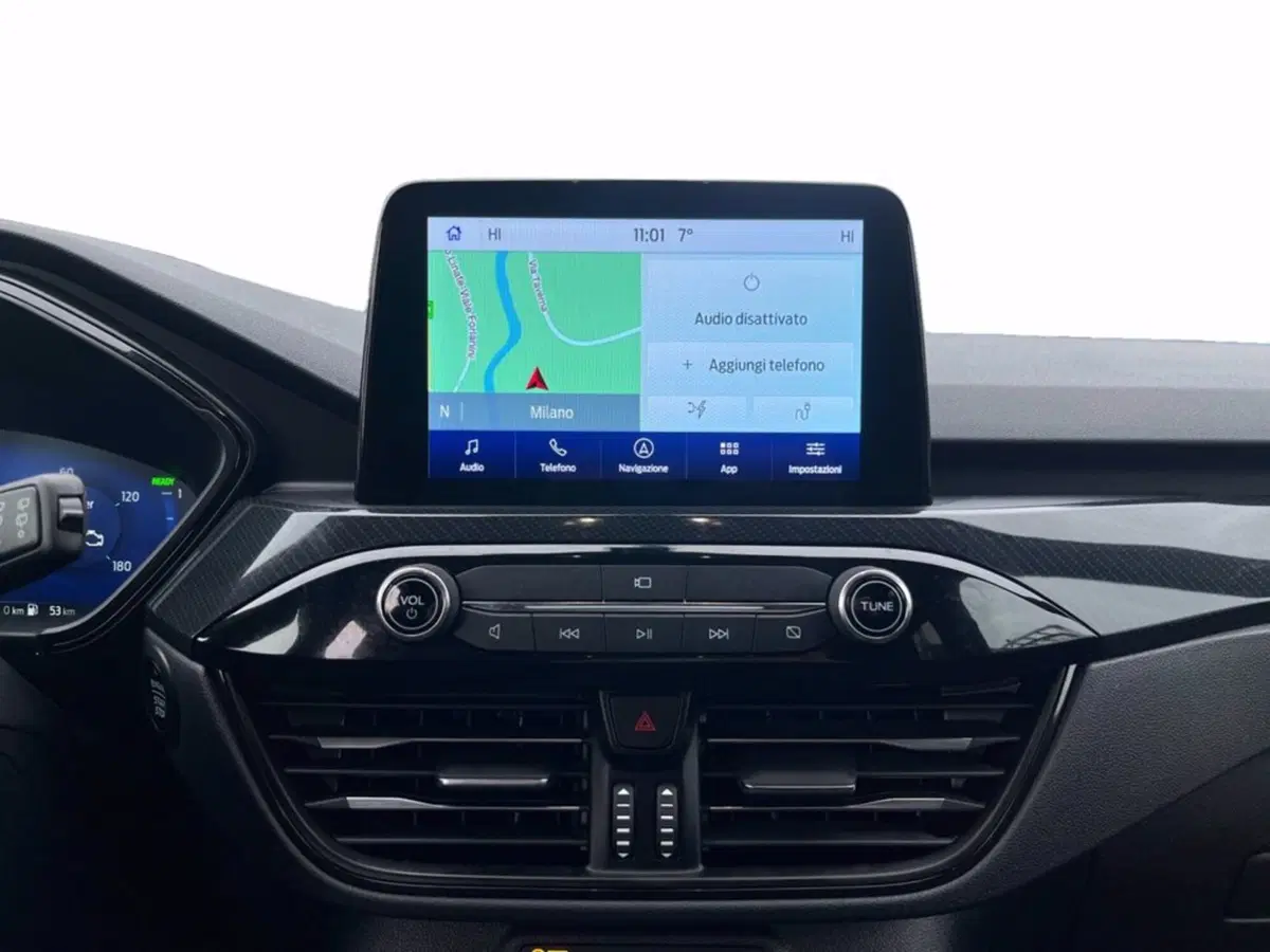 Ford Kuga usata a Milano (13)