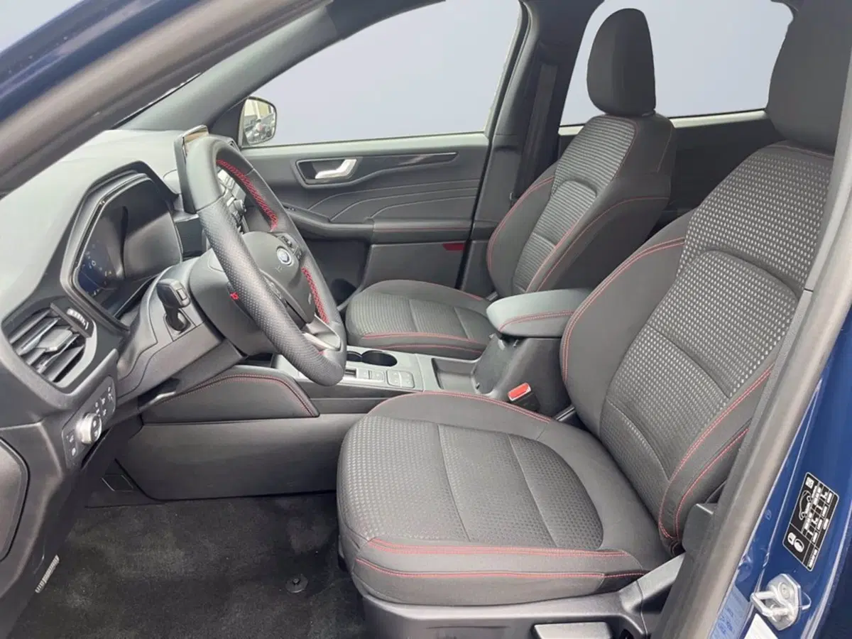 Ford Kuga usata a Milano (9)