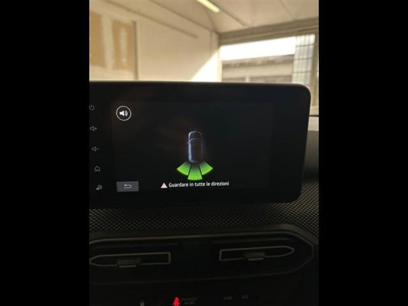 Dacia Jogger usata a Siena (17)