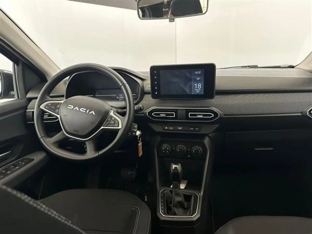 Dacia Jogger usata a Siena (8)