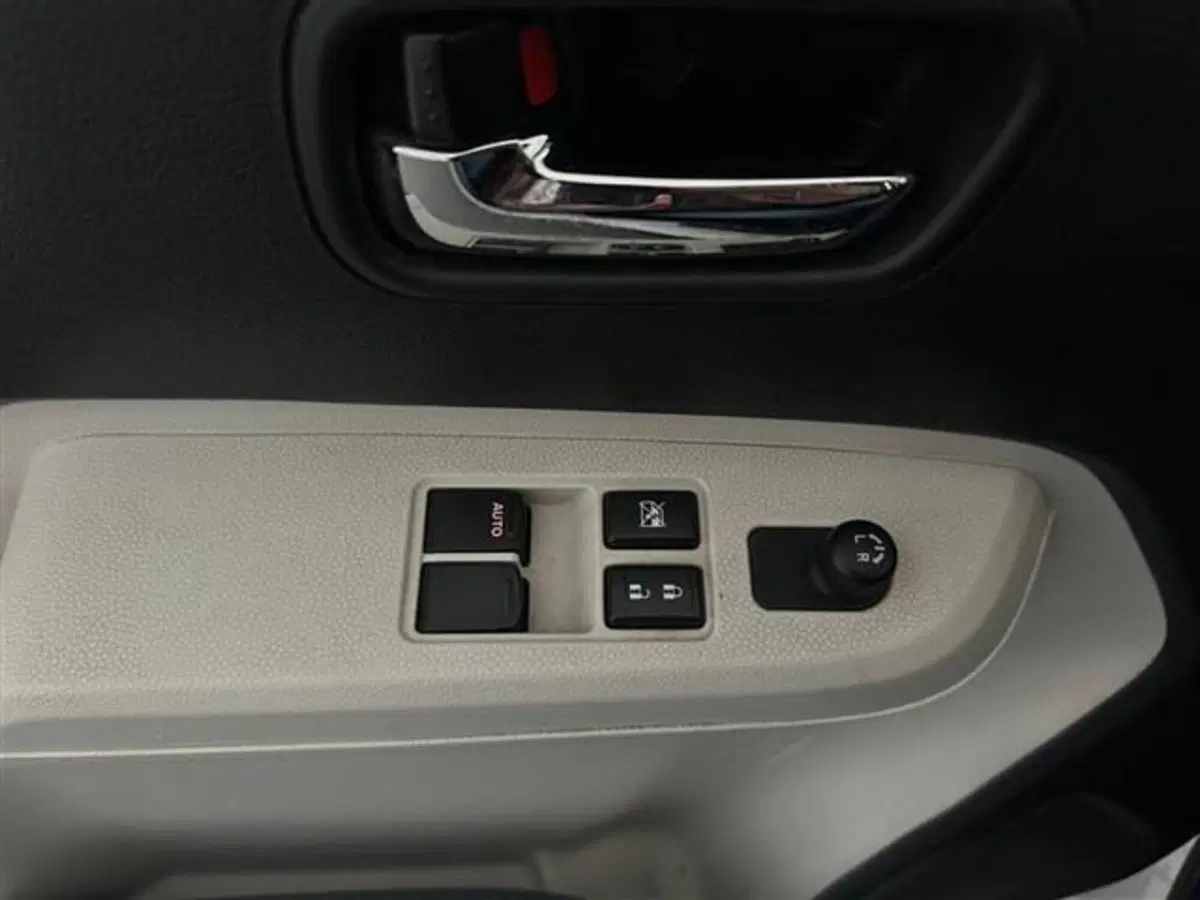 Suzuki Ignis usata a Siena (14)