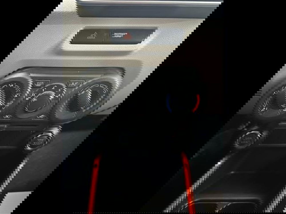 Suzuki Ignis usata a Siena (16)