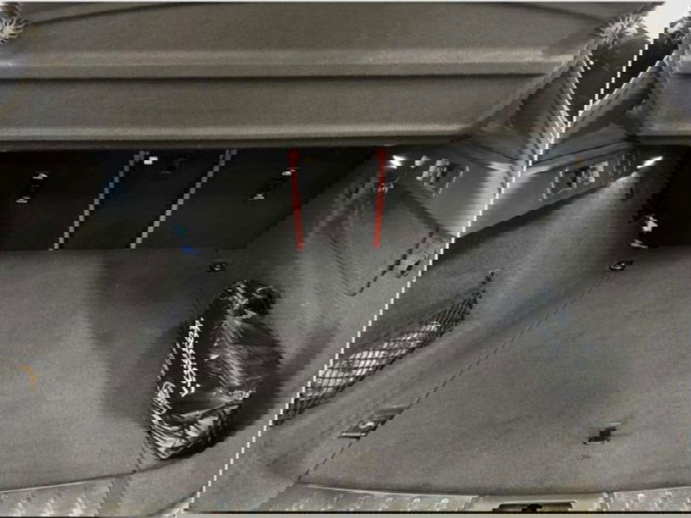 Jaguar F-Pace usata a Siena (10)