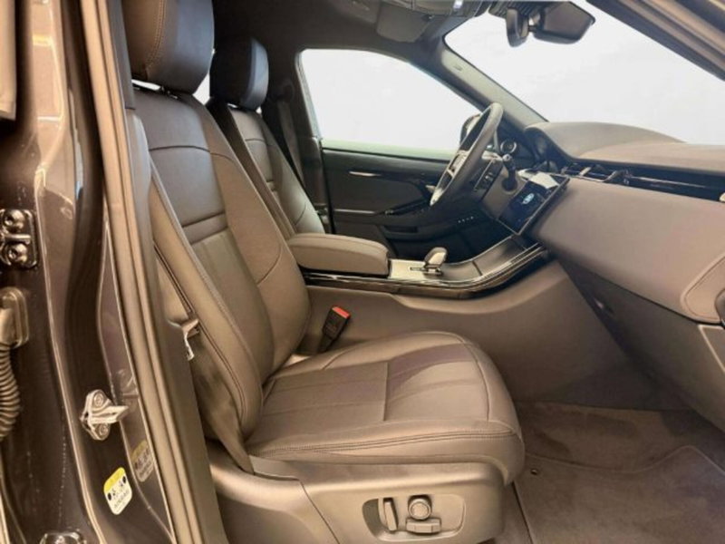 Land Rover Range Rover Evoque nuova a Siena (8)