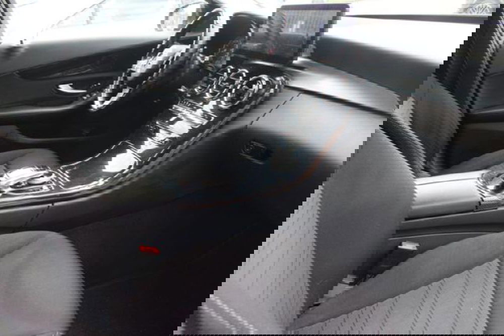 Mercedes-Benz Classe C usata a Lecce (9)