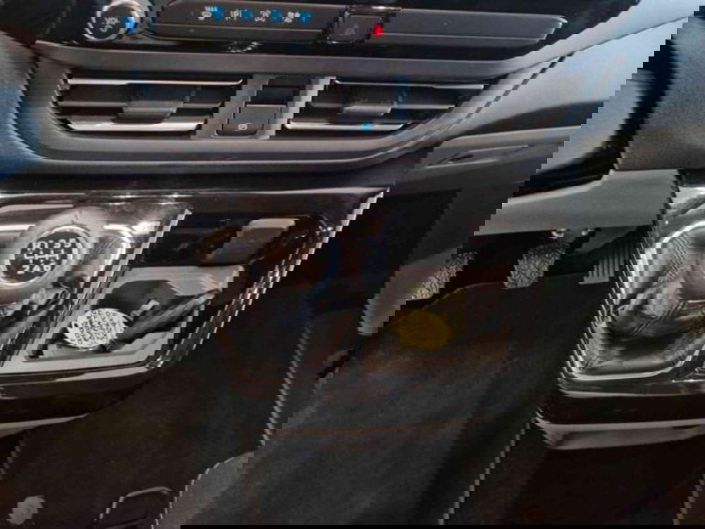 Ford Tourneo Custom usata a Bologna (13)