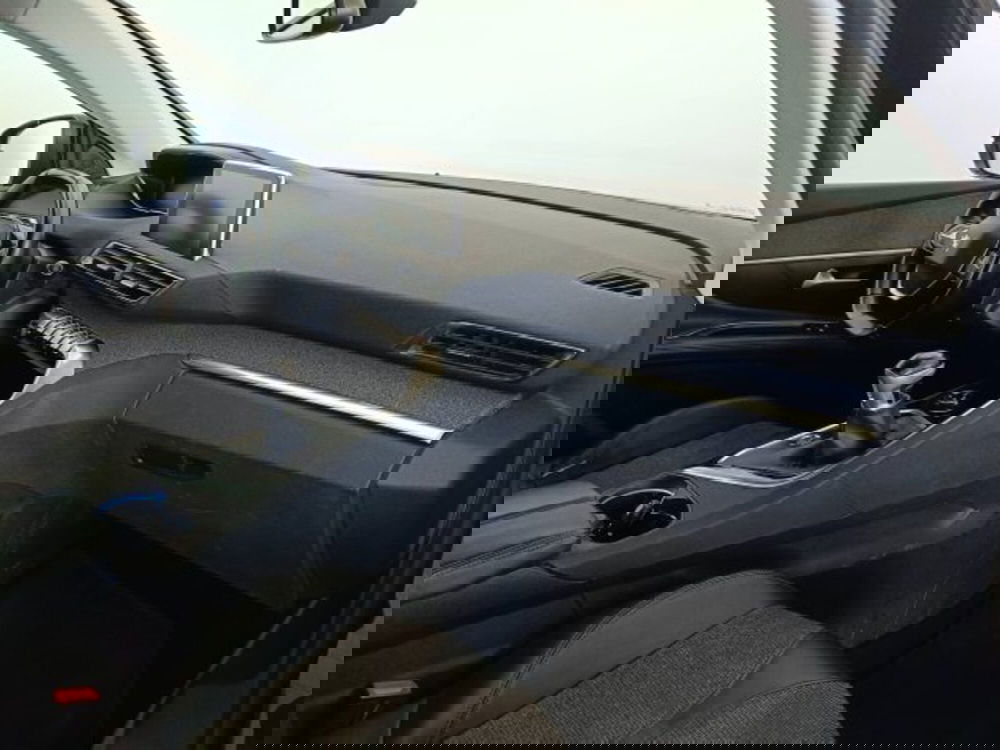 Peugeot 5008 usata a Teramo (11)