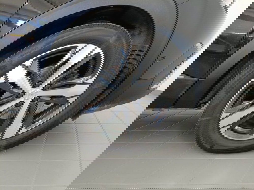 Peugeot 5008 usata a Teramo (18)