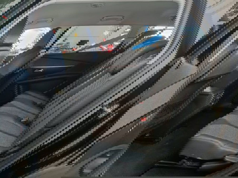 Peugeot 5008 usata a Teramo (9)