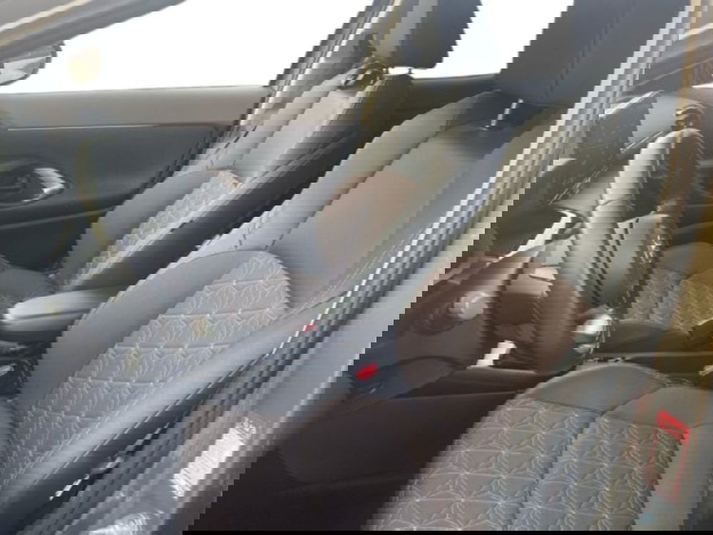 Toyota Yaris Cross usata a Vercelli (12)