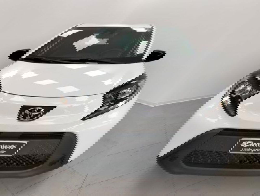 Toyota Aygo X usata a Como (6)