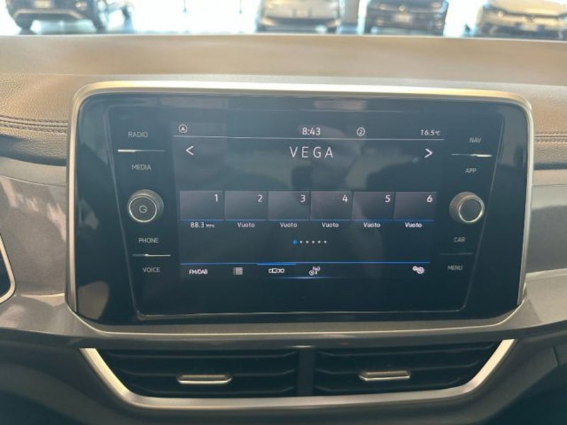 Volkswagen T-Roc usata a Cuneo (13)