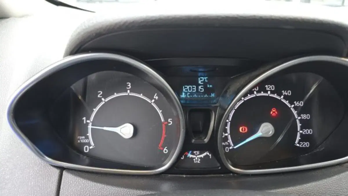 Ford EcoSport usata a Macerata (8)