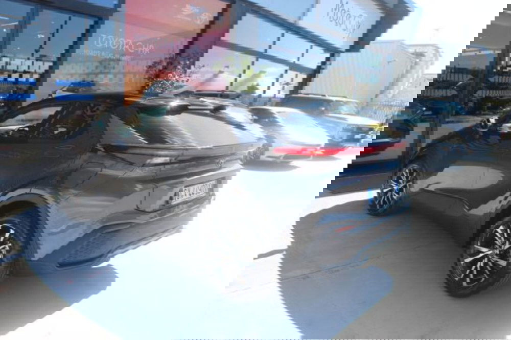 Toyota Toyota C-HR usata a Roma (6)