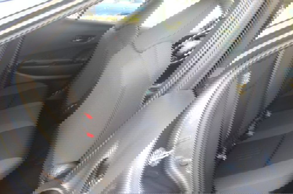 Toyota Toyota C-HR usata a Roma (8)