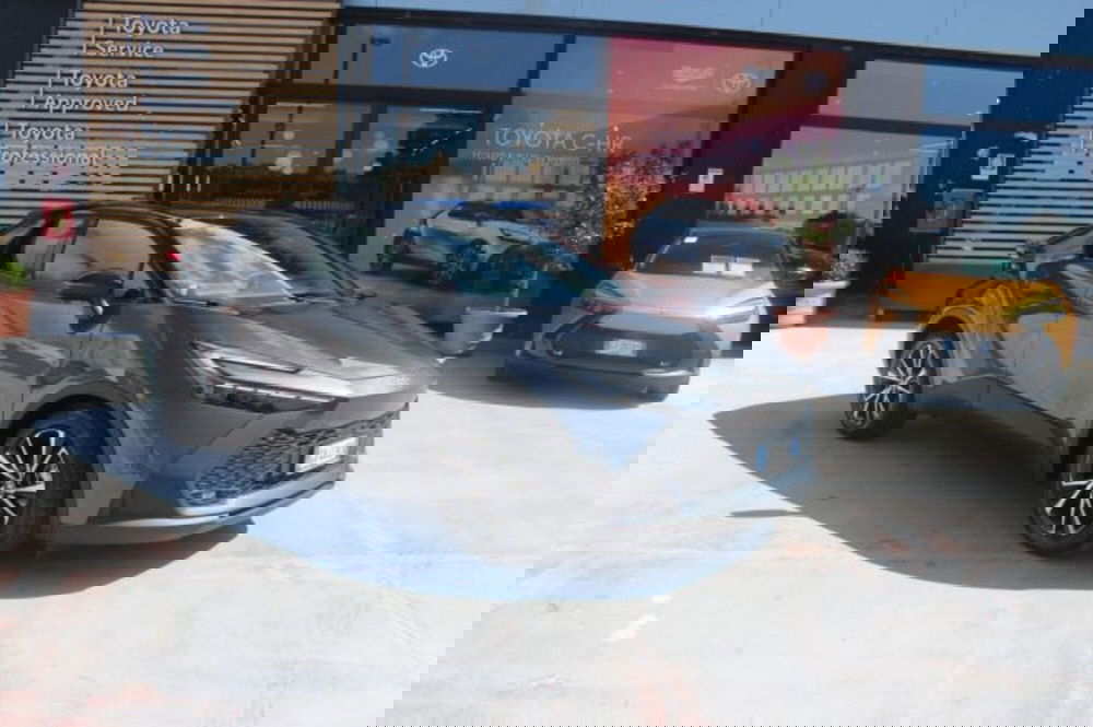 Toyota Toyota C-HR usata a Roma (2)