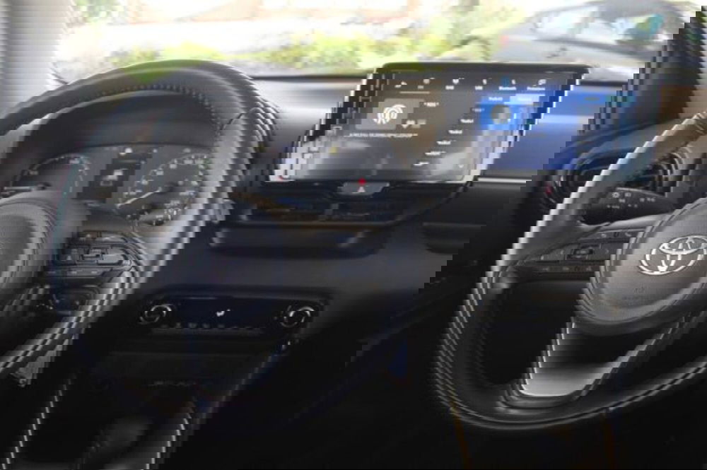 Toyota Yaris Cross usata a Roma (10)