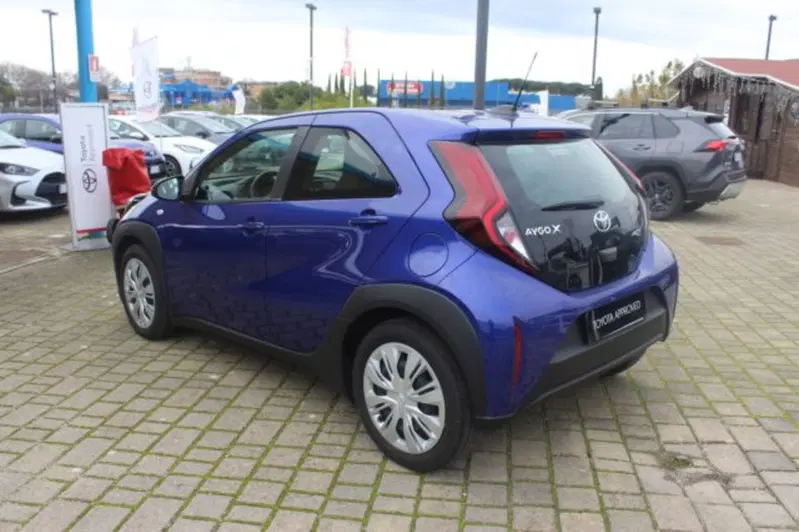 Toyota Aygo X usata a Roma (3)
