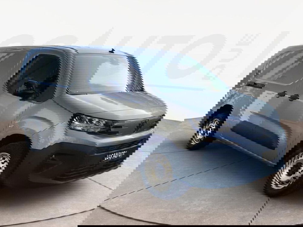 Peugeot Partner Furgone nuova a Torino (3)