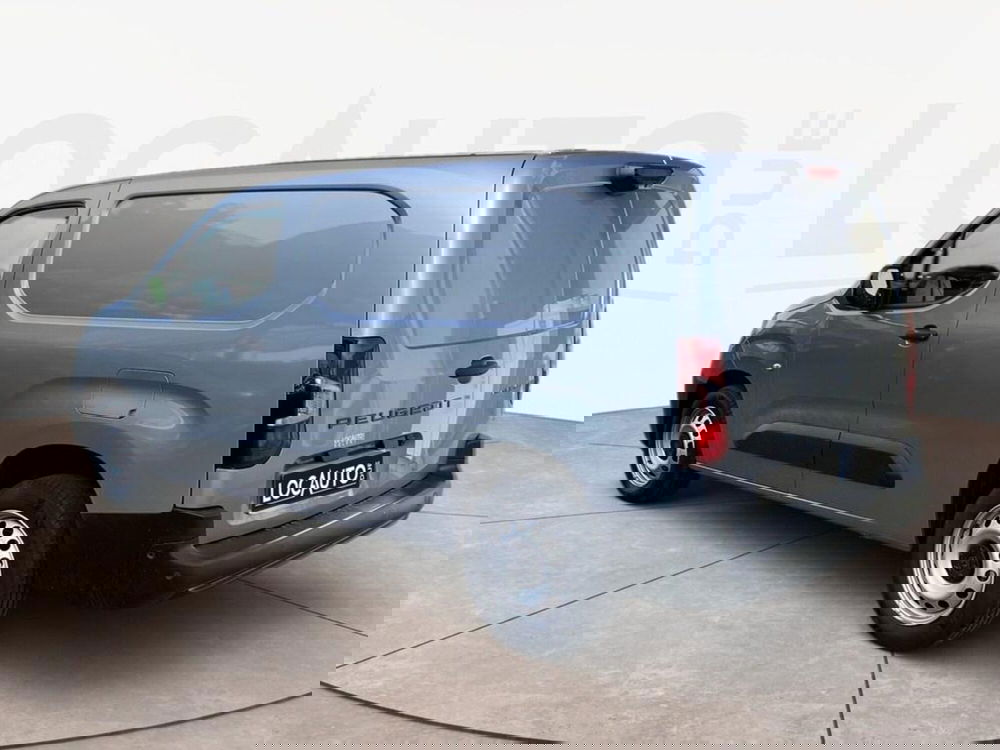 Peugeot Partner Furgone nuova a Torino (5)
