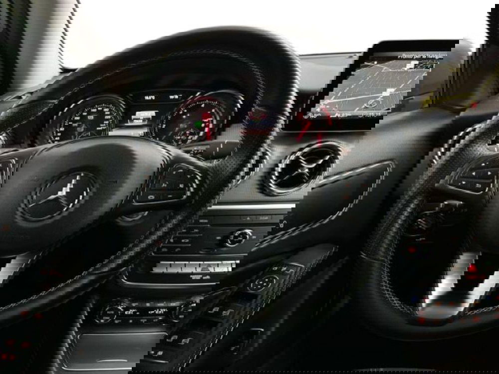 Mercedes-Benz GLA SUV usata a Verona (11)