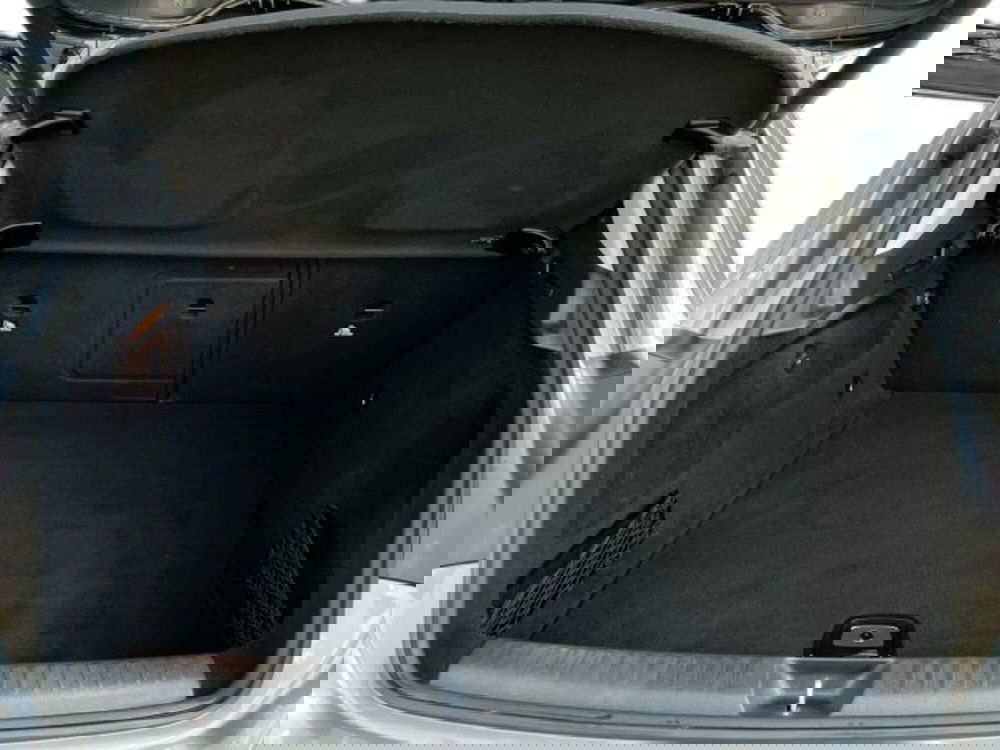 Mercedes-Benz GLA SUV usata a Verona (13)