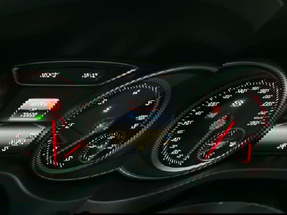 Mercedes-Benz GLA SUV usata a Verona (8)