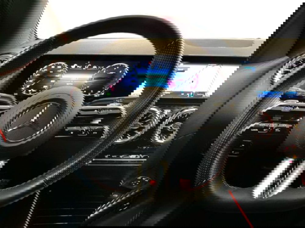 Mercedes-Benz GLA SUV usata a Verona (11)