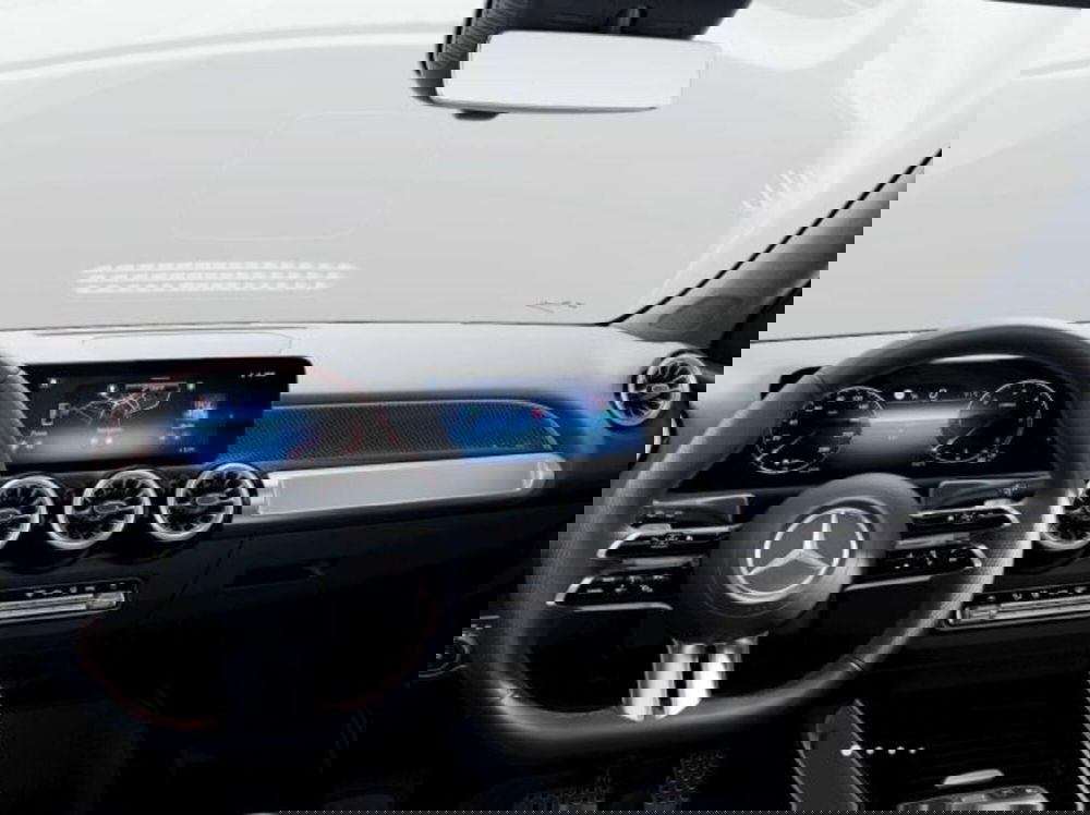 Mercedes-Benz GLB nuova a Verona (5)