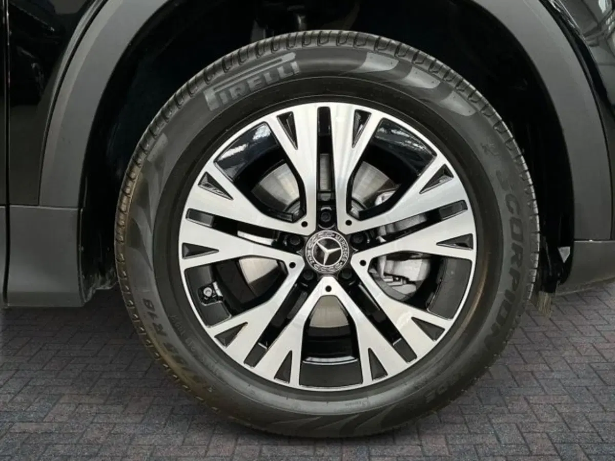 Mercedes-Benz GLB usata a Verona (7)