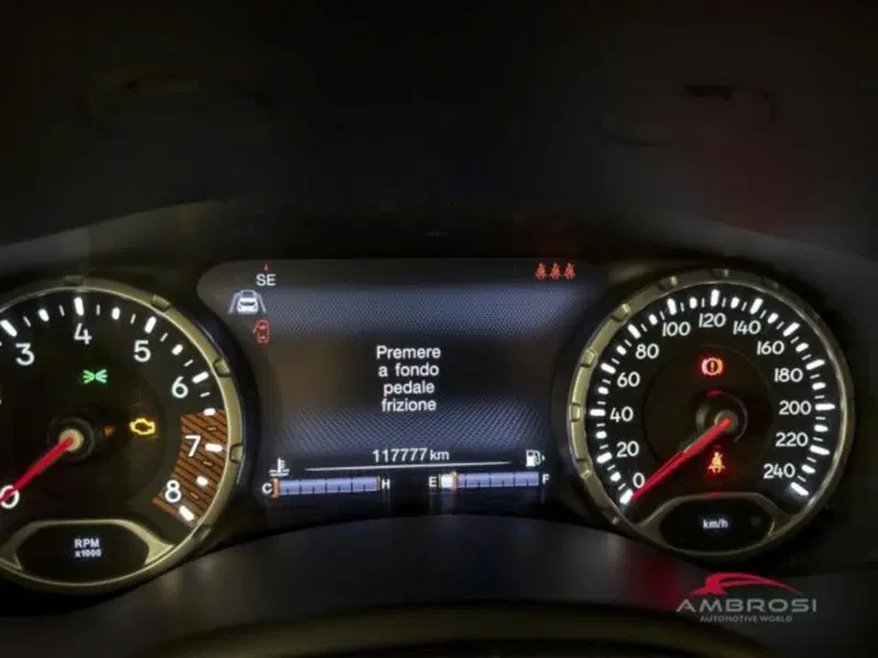 Jeep Renegade usata a Perugia (12)